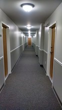 Whitney Manor Apartments in Hartford, CT - Building Photo - Building Photo