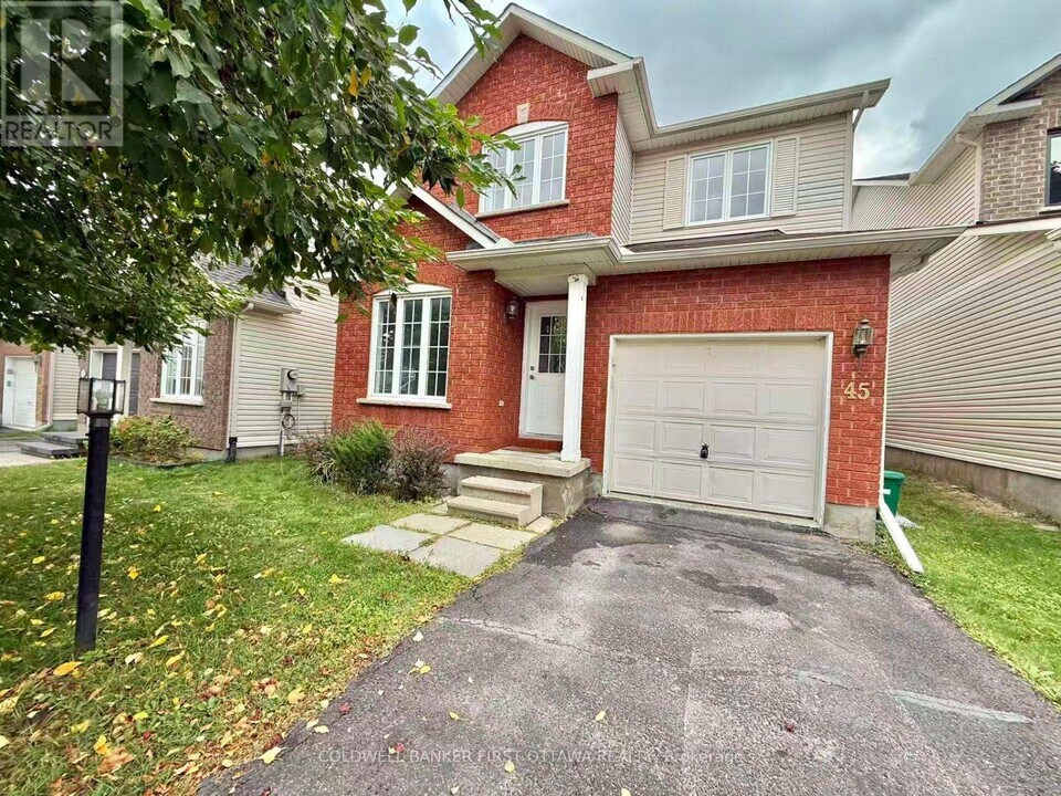 45 RODEO Dr in Ottawa, ON - Building Photo