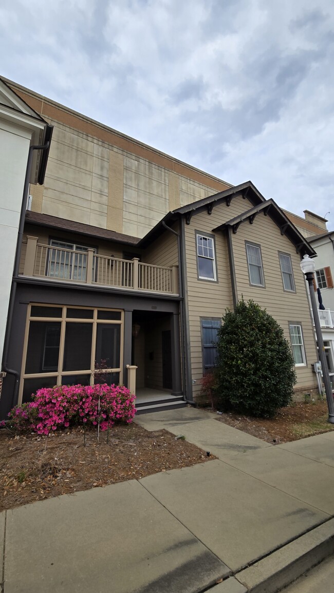 property at 1213 North St