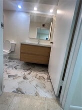 4780 NW 102nd Ave in Doral, FL - Building Photo - Building Photo