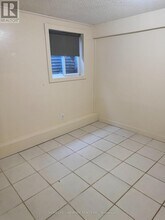 184 Folkstone Crescent in Brampton, ON - Building Photo - Building Photo