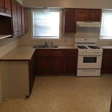 924 N Frisco Ave in Fayetteville, AR - Building Photo - Building Photo