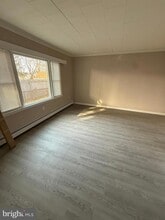 304 Walnut St in Waynesboro, PA - Foto de edificio - Building Photo