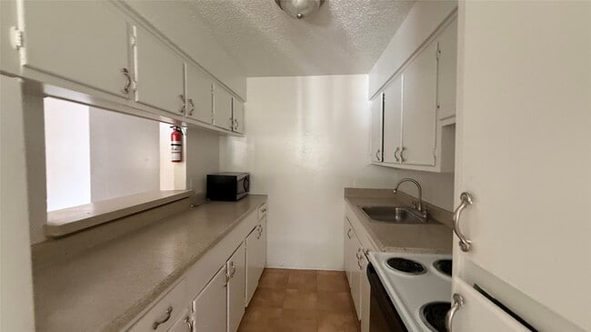 property at 4921 Crawford St