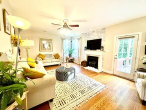 5312 Kemmont Dr in Durham, NC - Foto de edificio - Building Photo