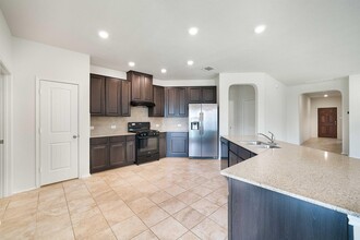 6248 Mantalcino Dr in Round Rock, TX - Building Photo - Building Photo