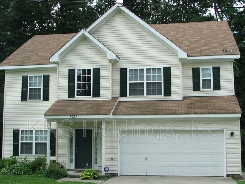 5025 John St in Chesapeake, VA - Building Photo