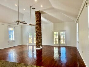 1817 S Rendon St in New Orleans, LA - Building Photo - Building Photo