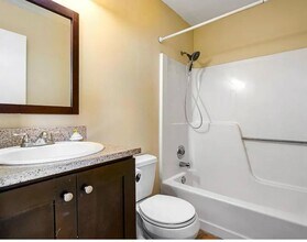 5273 Tennis Ln in Delray Beach, FL - Building Photo - Building Photo