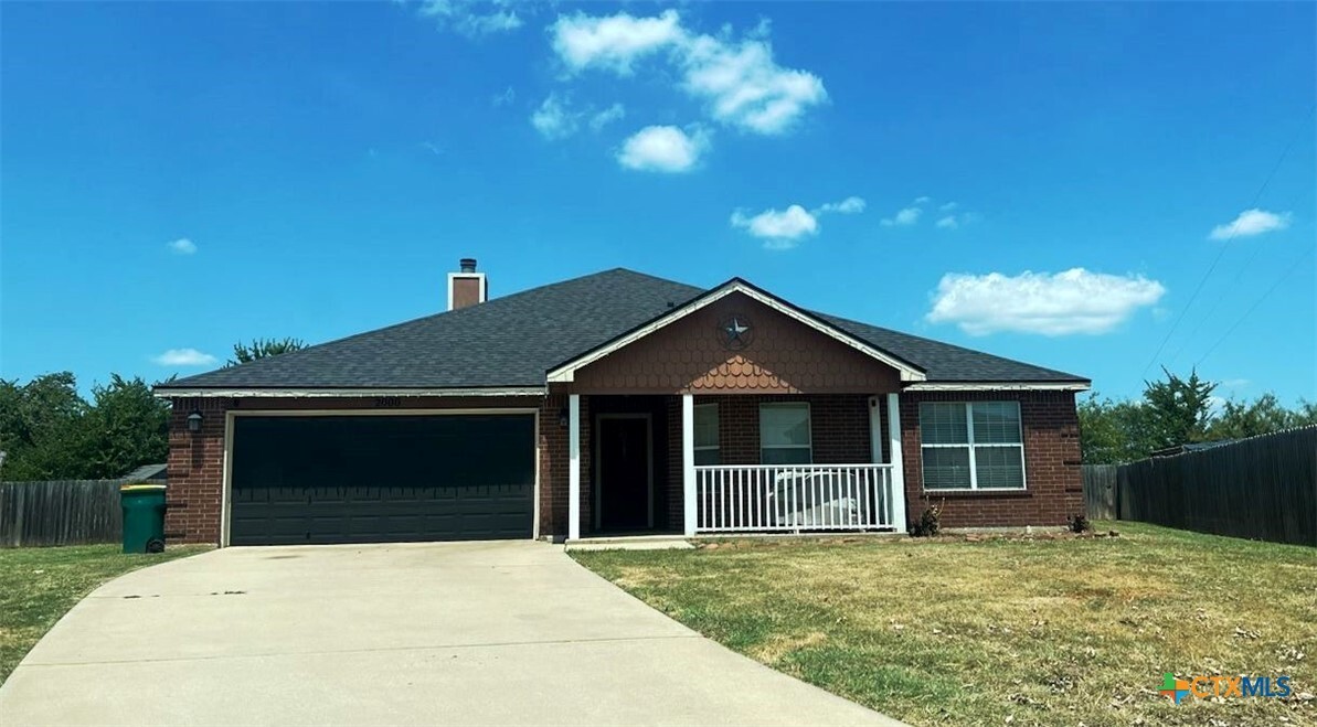 2000 N Madison Ct in Belton, TX - Building Photo