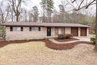 7109 Forestdale Dr in North Little Rock, AR - Building Photo - Building Photo