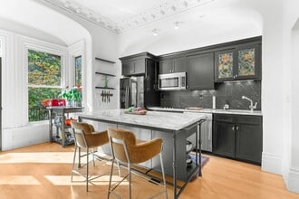 18 Concord Square in Boston, MA - Building Photo - Building Photo