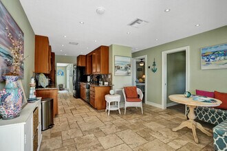 1433 NE 27th St in Pompano Beach, FL - Building Photo - Building Photo