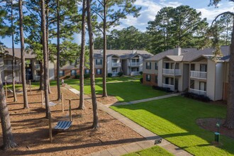 Ashford Place in Mobile, AL - Building Photo - Building Photo