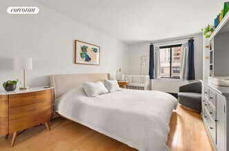 300 Rector Pl in New York, NY - Building Photo - Building Photo