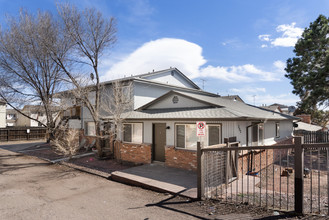 303 University Dr in Colorado Springs, CO - Building Photo - Primary Photo