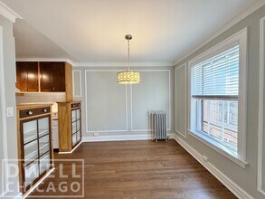 6226 N Clark St, Unit 1601-2A in Chicago, IL - Building Photo - Building Photo