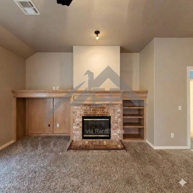 14001 Arapaho Rd in Edmond, OK - Building Photo - Building Photo