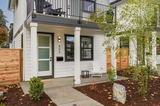 808 3rd St in Lake Oswego, OR - Building Photo - Building Photo