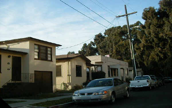 Cecelia Court in San Leandro, CA - Building Photo - Building Photo
