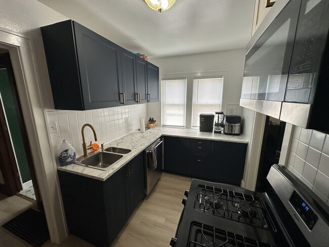 3839 24th Ave S, Unit 3839 24th Ave S in Minneapolis, MN - Building Photo - Building Photo
