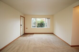 1518-1522 SW Harrison St in Portland, OR - Building Photo - Building Photo