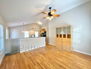 430 Riverview Dr in Asheville, NC - Building Photo - Building Photo