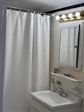 353 W 56th St in New York, NY - Building Photo - Building Photo