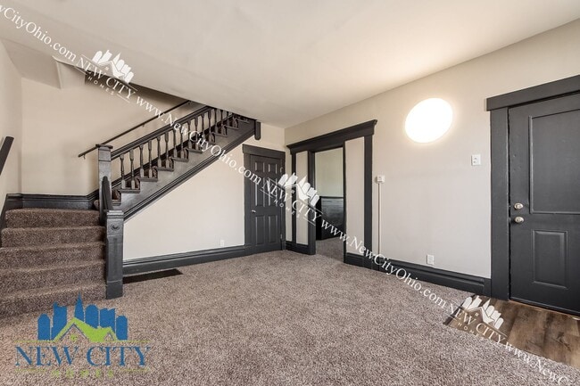 842 St Clair Ave in Columbus, OH - Building Photo - Building Photo