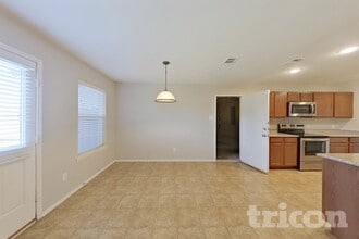 2611 Frederick St in Lancaster, TX - Building Photo - Building Photo