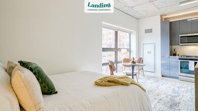 311 W Illinois St, Unit 0702.531661 in Chicago, IL - Building Photo - Building Photo