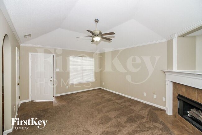 10148 Cross Valley Dr in Cordova, TN - Building Photo - Building Photo