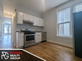 3545 N Reta Ave, Unit 3544-3F Apartamentos