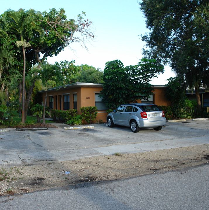 1843-1847 SE 1st Ave in Fort Lauderdale, FL - Building Photo