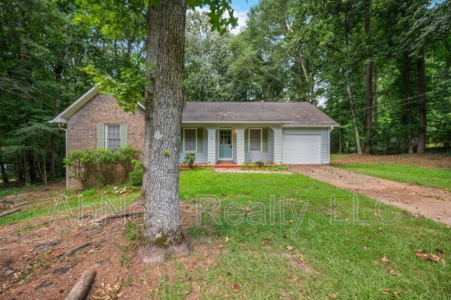 50 Woodland Trce in Stockbridge, GA - Building Photo - Building Photo