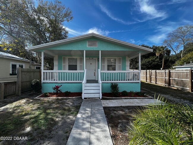 property at 314 N Keech St