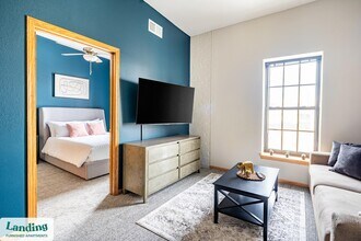 200 Seneca St, Unit 220 in Leavenworth, KS - Building Photo - Building Photo