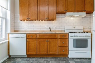 271 Ogden Ave in Jersey City, NJ - Building Photo - Building Photo