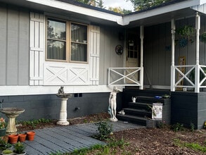 129 Jean Dr in Bainbridge, GA - Foto de edificio - Building Photo