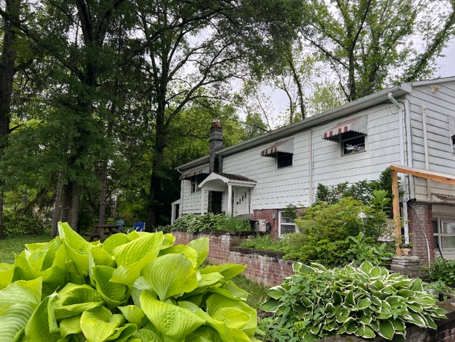 property at 1 Valdine Dr