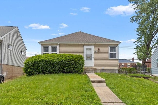 property at 7711 Brocton Ct