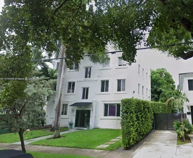 property at 333 SW 30th Rd