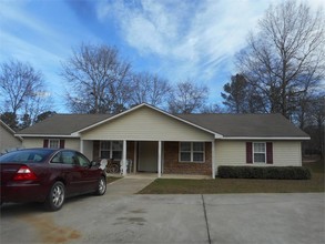 2468 Brantley Way in Milledgeville, GA - Building Photo - Building Photo