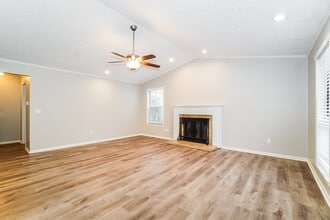 3708 Fox Hunt Trail in Columbus, OH - Building Photo - Building Photo