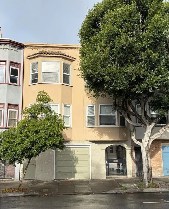 1119 Webster St, Unit 1
