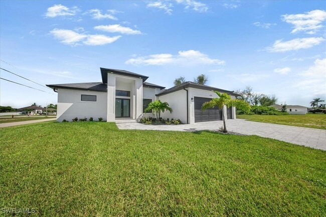 property at 1123 NW 40th Pl
