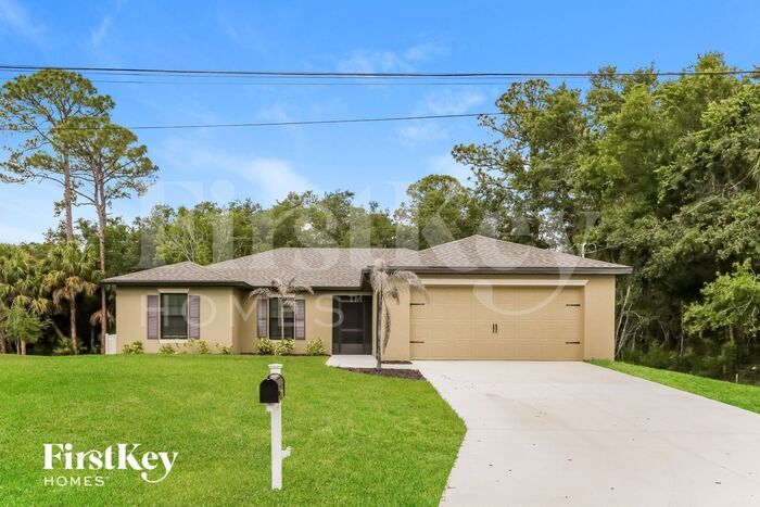 4625 Dragon St in North Port, FL - Building Photo