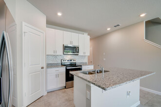 1740 Lindley St in West Palm Beach, FL - Building Photo - Building Photo