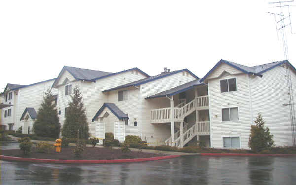 Nautica Apartments in Renton, WA - Foto de edificio