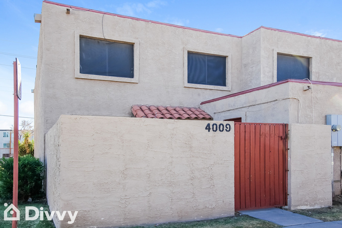 4009 W Palomino Rd in Phoenix, AZ - Foto de edificio